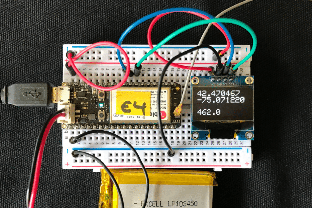 Exemplo de aplicação da integração da Particle com o Google Maps