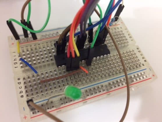 Circuito standalone para medir consumo de corrente