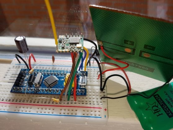 End-device LoRa com STM32 e painel solar