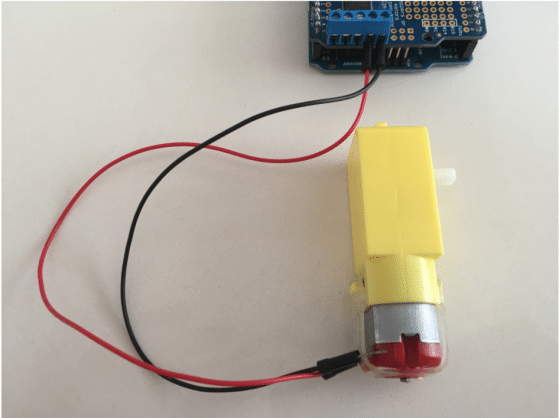 Conectando os jumpers.