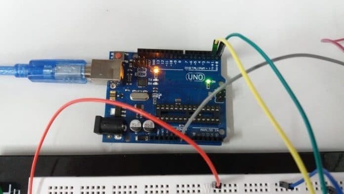 Arduino utilizado com Interface USB-Serial