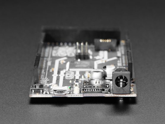 Adafruit Grand Central M4 Express